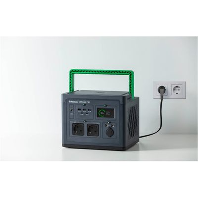 Schneider OffGrid Portable Power Station 730