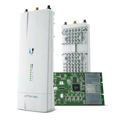 UBIQUITI 1Gbps+, 4.8 - 6.2GHz (cena za kus) - rozbalené / použité