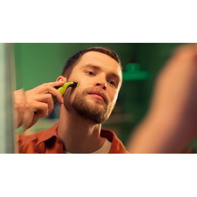 Philips OneBlade QP2724/10 zastřihávač na tvář