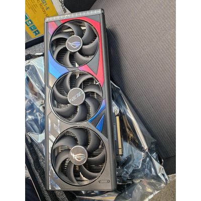 ASUS ROG Strix GeForce RTX 4090 OC Edition 24GB GDDR6X - rozbalené / použité